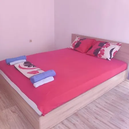شقة Апартамент Миа ' Mia Apartment نيسيبار